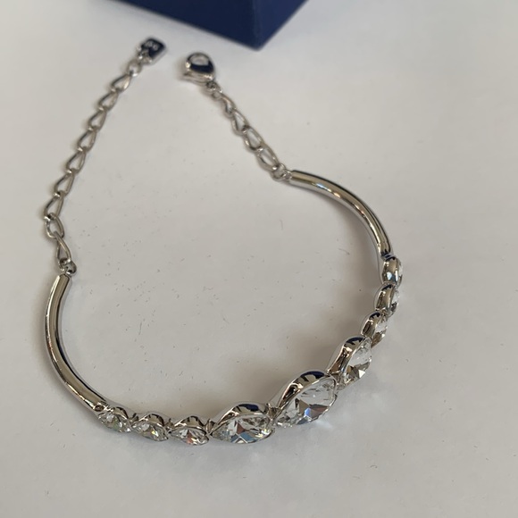 Swarovski Women’s Bracelet “Hearts” - Picture 3 of 6